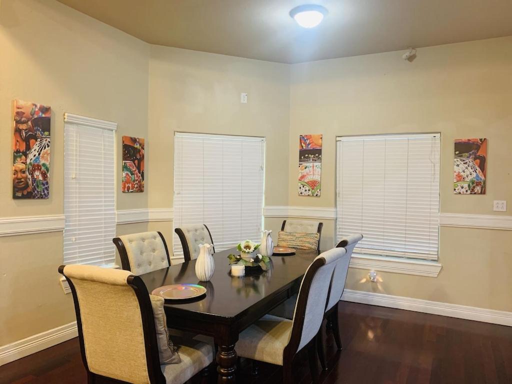 Brownsville Comfort 2 Bedroom 1 Bath , Spacious Kitchen And Outdoor Home Εξωτερικό φωτογραφία