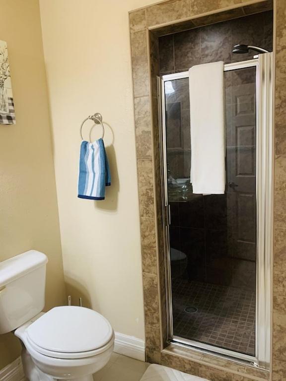 Brownsville Comfort 2 Bedroom 1 Bath , Spacious Kitchen And Outdoor Home Εξωτερικό φωτογραφία