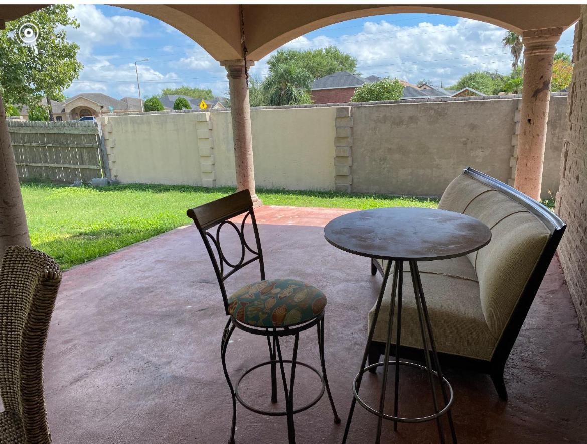 Brownsville Comfort 2 Bedroom 1 Bath , Spacious Kitchen And Outdoor Home Εξωτερικό φωτογραφία