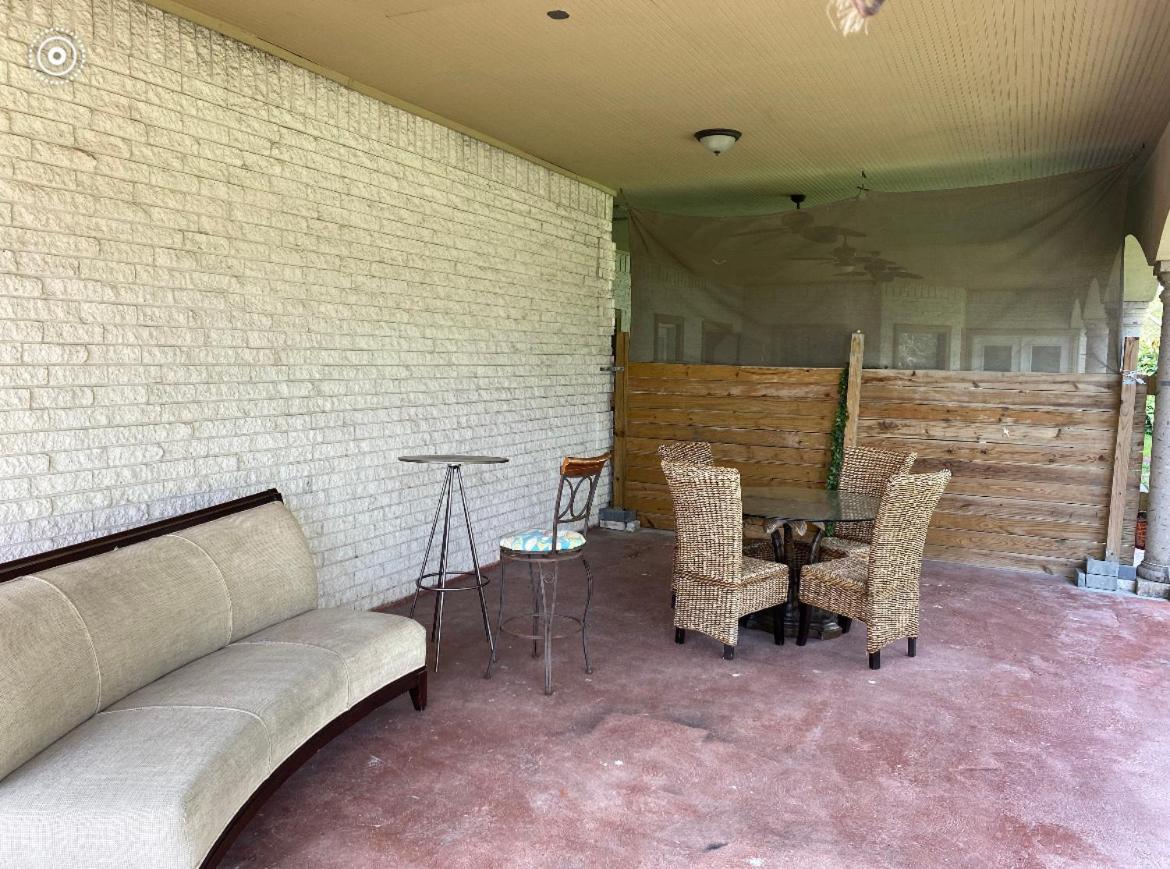 Brownsville Comfort 2 Bedroom 1 Bath , Spacious Kitchen And Outdoor Home Εξωτερικό φωτογραφία