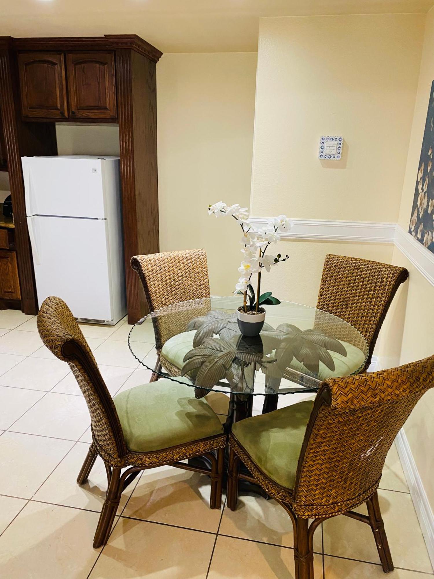 Brownsville Comfort 2 Bedroom 1 Bath , Spacious Kitchen And Outdoor Home Εξωτερικό φωτογραφία
