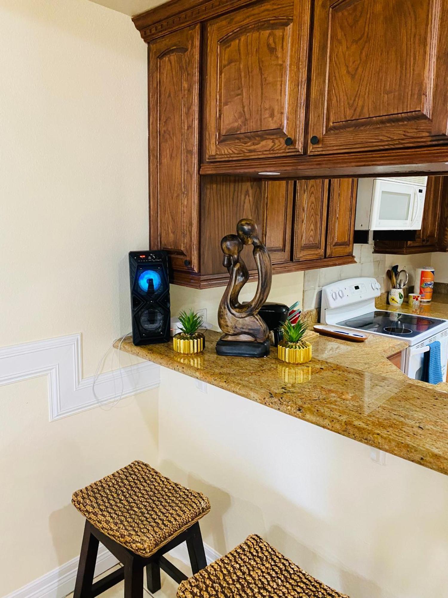 Brownsville Comfort 2 Bedroom 1 Bath , Spacious Kitchen And Outdoor Home Εξωτερικό φωτογραφία
